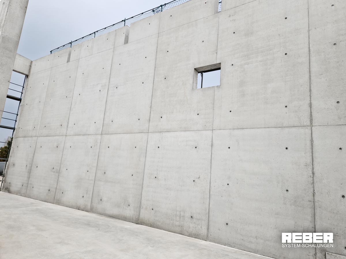 Homogener Sichtbeton mit REBER Großflächenschalung